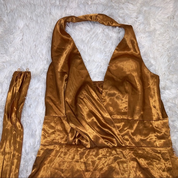 Gold Silky Drape Choker Shift Dress Size Small - Picture 9 of 10